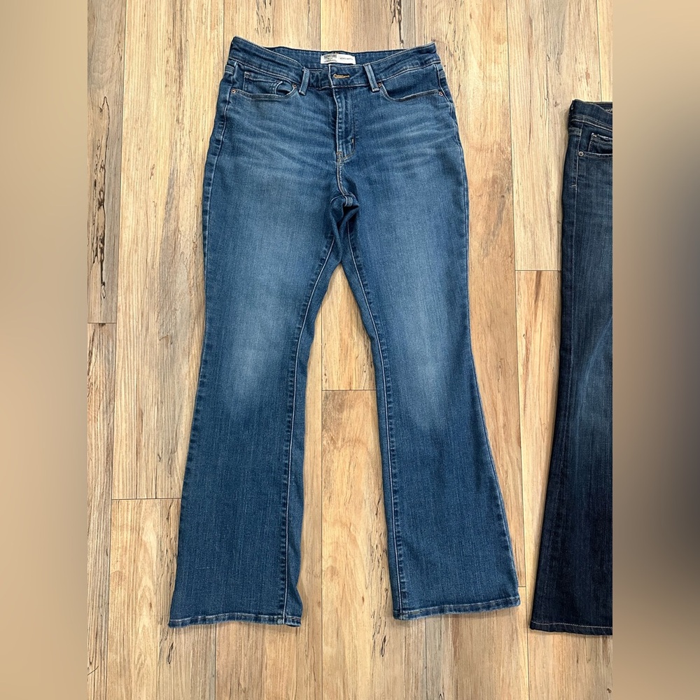Signature by Levi Strauss Blue Flare Jeans 28x32